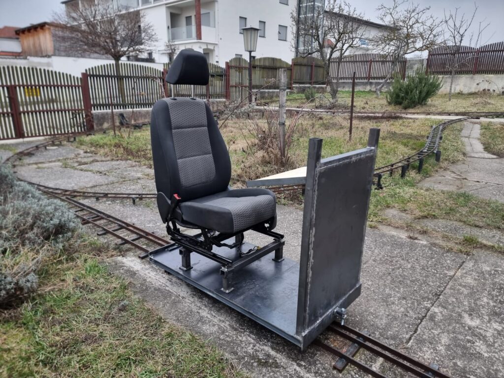 Bedienwagen mit 1,2 m Länge für die Gartenbahn 7 1/4 Zoll (184 mm)