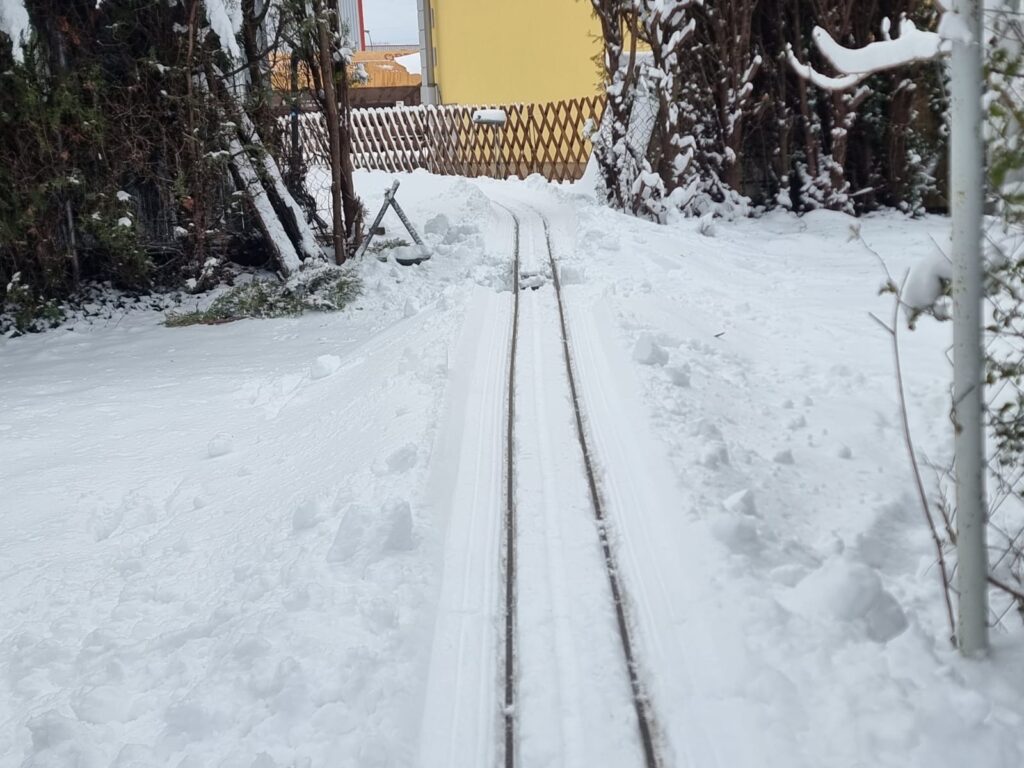 Brücke_Gartenbahn Wittmannsdorf im Winter (Leobersdorf, Februar 2026)